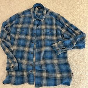 Beautiful Patagonia flannel like new condition